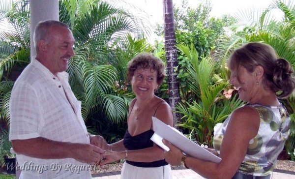 Weddings By Request - Gayle Dean, Celebrant -- 0143.jpg